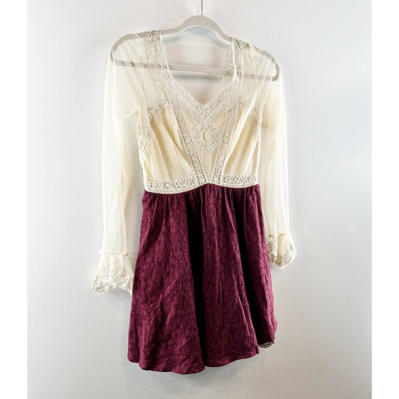 Free People V for Victoria Embroidered Lace Sleeve Mini Dress Ivory / Maroon 2 - Picture 7 of 15
